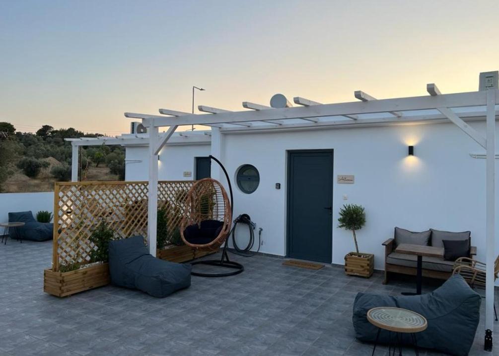 Airport Luxury Stay Artemida  Eksteriør billede