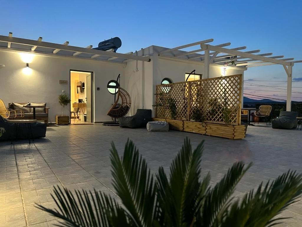 Airport Luxury Stay Artemida  Eksteriør billede