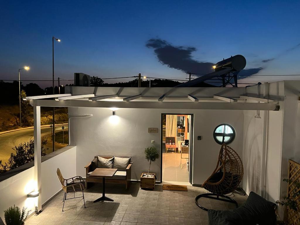 Airport Luxury Stay Artemida  Eksteriør billede