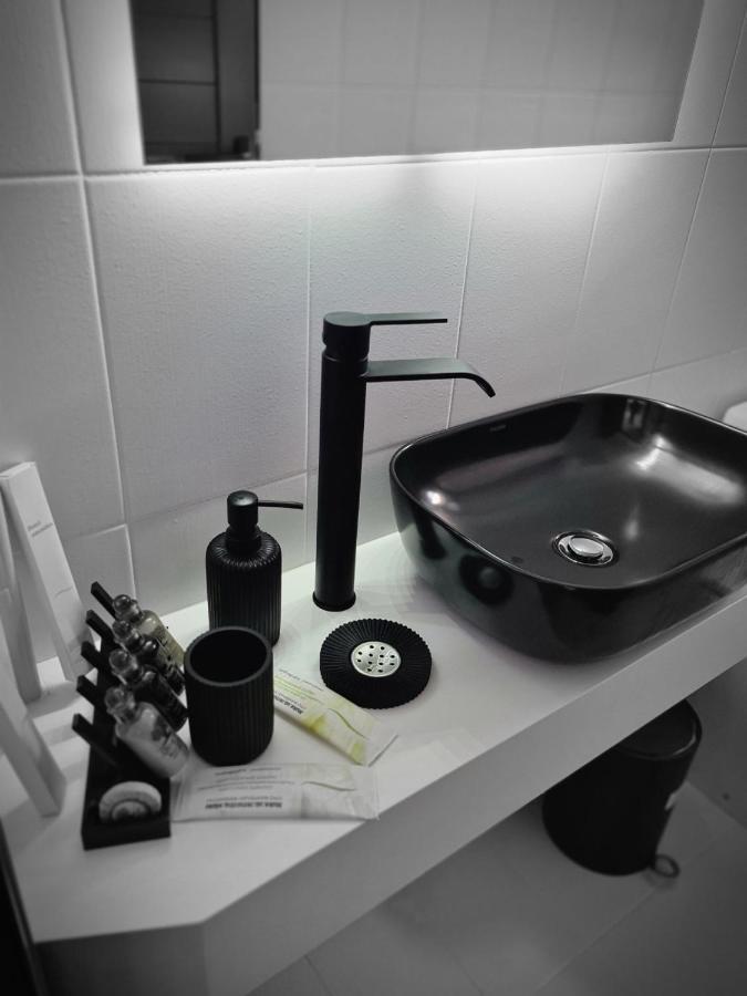 Airport Luxury Stay Artemida  Eksteriør billede