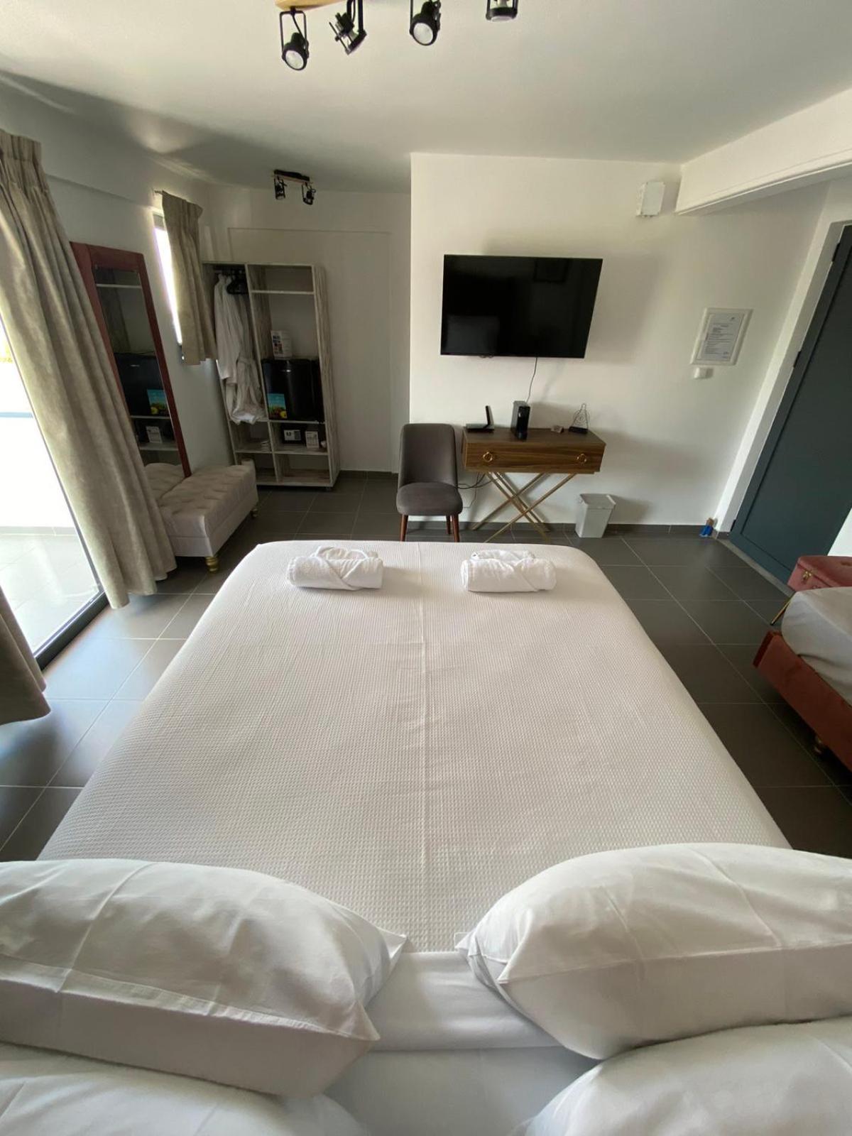 Airport Luxury Stay Artemida  Eksteriør billede